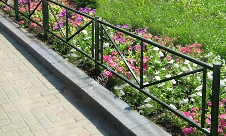 Купить Декоративное ограждение для сада из металла